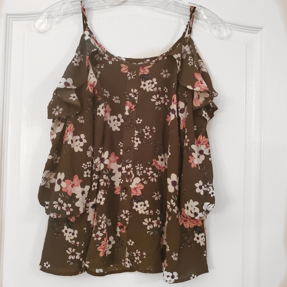 5/25 Boho Cold Shoulder Ruffle Top S Army green